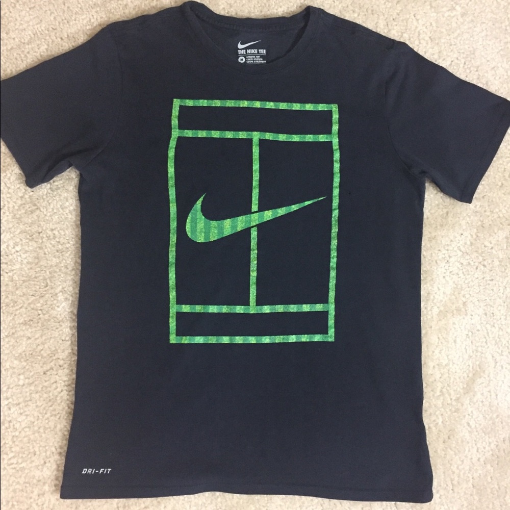 Nike Tennis Court Logo T-shirt - Medium